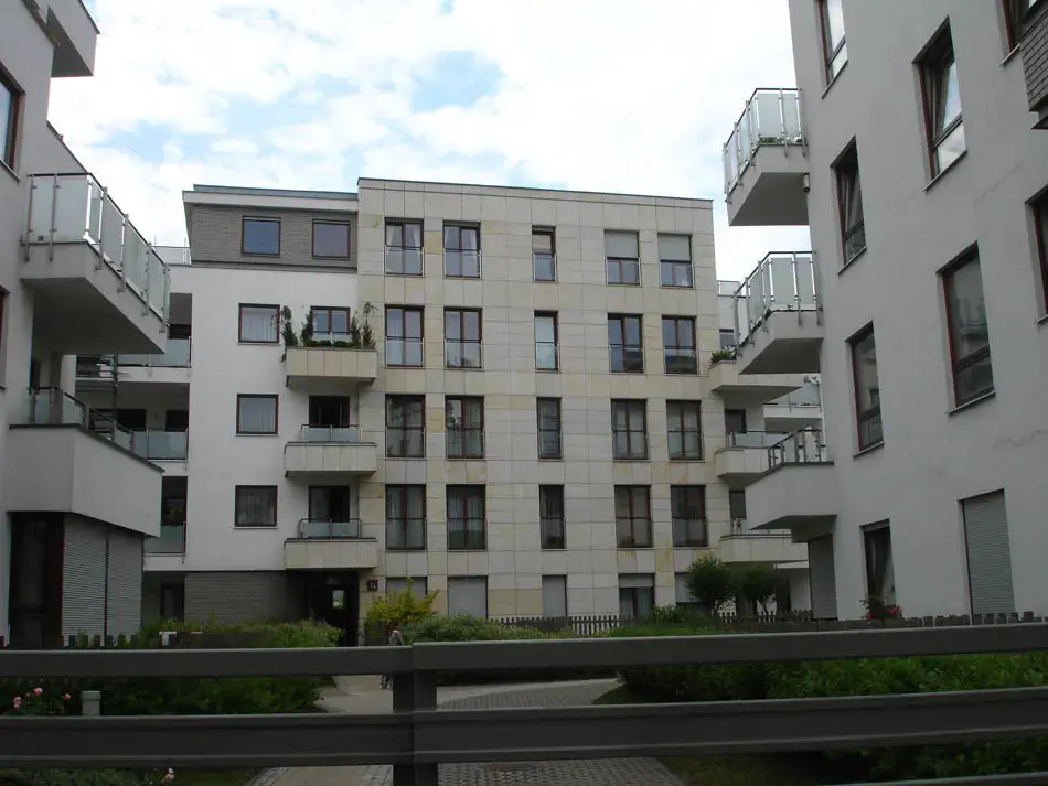 Warschau 9